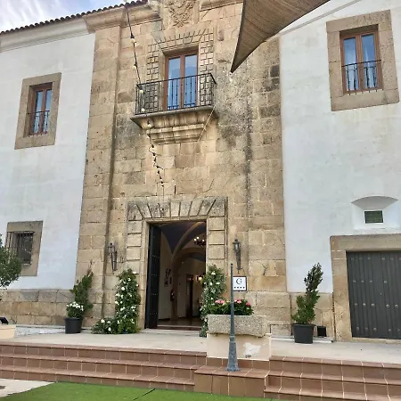 Casa Palacio El Trasquilon * Caces
