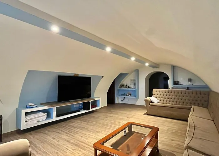 Casa Palacio El Trasquilon * Caces