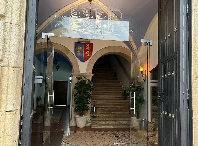 Villa Casa Palacio El Trasquilon Caces